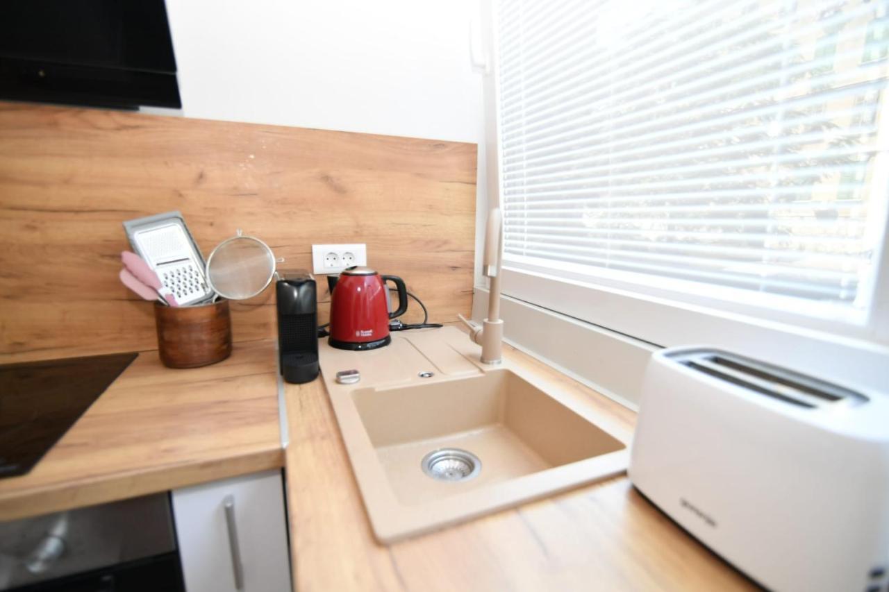 Nicole Apartment ริเยกา ภายนอก รูปภาพ
